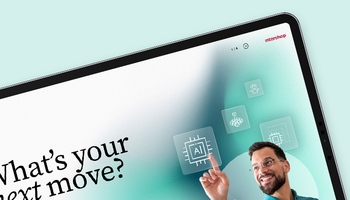 Titelbild des Intershop B2B-Commerce Playbook, das den nächsten sinnvollen Schritt in der KI-Transformation im B2B-Commerce vorstellt.